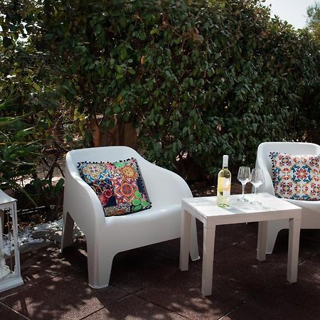 Homey Experience - Jardin Du Port Olbia Esterno foto